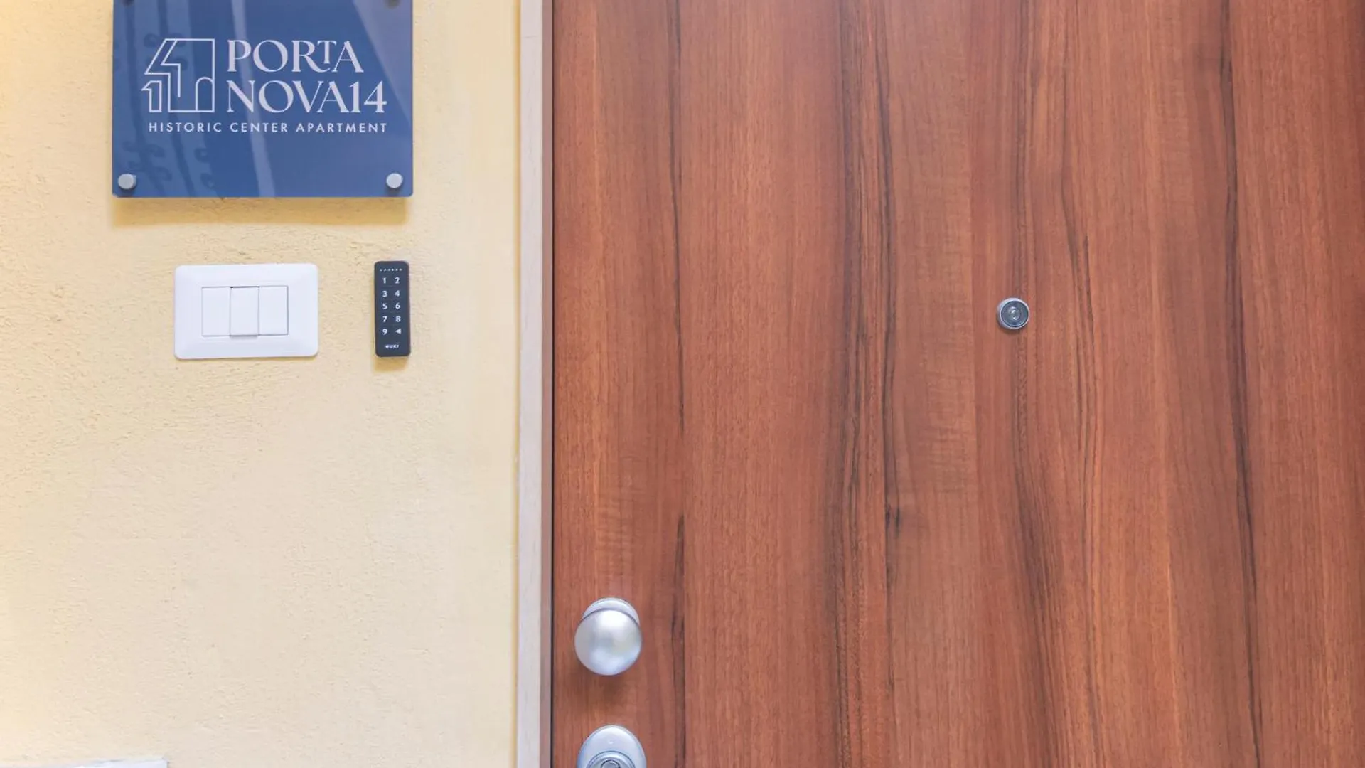 Portanova14 - Historic Center Apartment Napoli 0*,